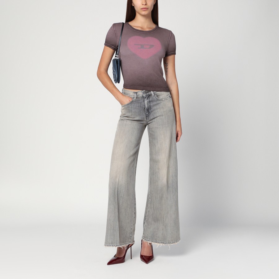 デニム・ジーパン DIESEL FLARED JEANS 1978 D-AKEMI IN WASHED GRAY Diesel Flared jeans 1978 D-Akemi in washed gray | TheDoubleF