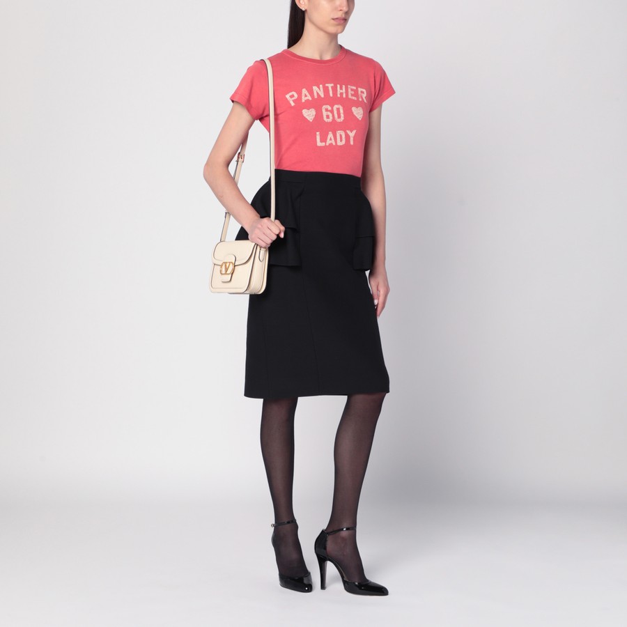 Tシャツ・カットソー VALENTINO FW25 T-SHIRT (7B3MG24Y9GL BNA) Valentino Light red T-shirt Chez Valentino | TheDoubleF