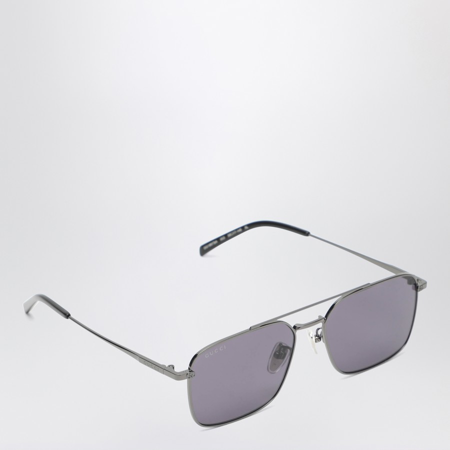 サングラス GUCCI RUTHENIUM COLORED SUNGLASSES WITH BRIDGE GUCCI Ruthenium colored sunglasses with bridge | TheDoubleF