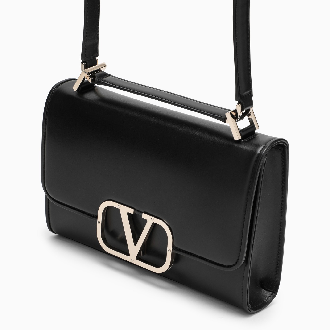 Valentino Garavani Black leather shoulder bag TheDoubleF