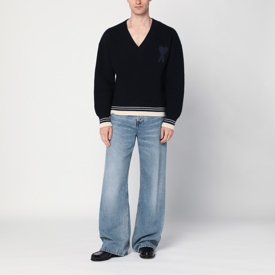 ニット・セーター AMI Men Sweater UKS268 KN0068 4011 BLUE Ami Paris Navy blue Ami de Coeur sweater | TheDoubleF