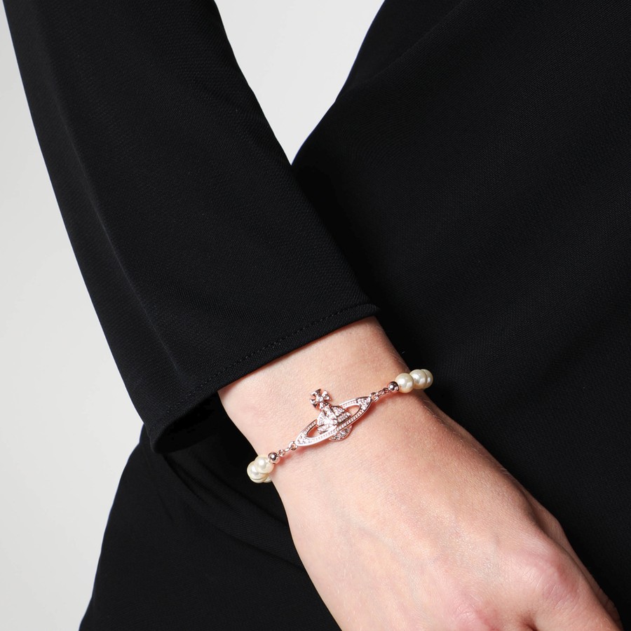 Vivienne Westwood｜ (MINI BAS RELIEF BRACELET (61030001 Mini Bas Relief Pearl Bracelet in PLATINUM-CRYSTAL-Crystal
