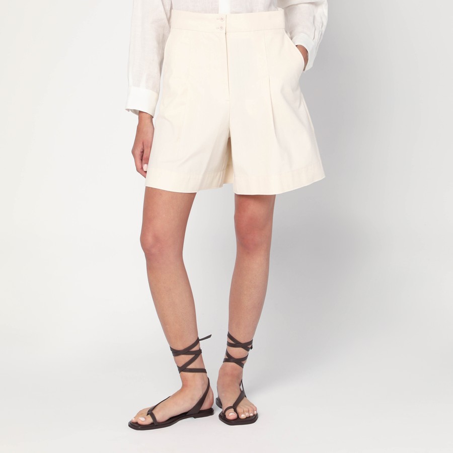 A.P.C|SHORTS (Oralne Shorts (COHFU F10214 AAD)) A.P.C. Écru cotton bermuda shorts | TheDoubleF