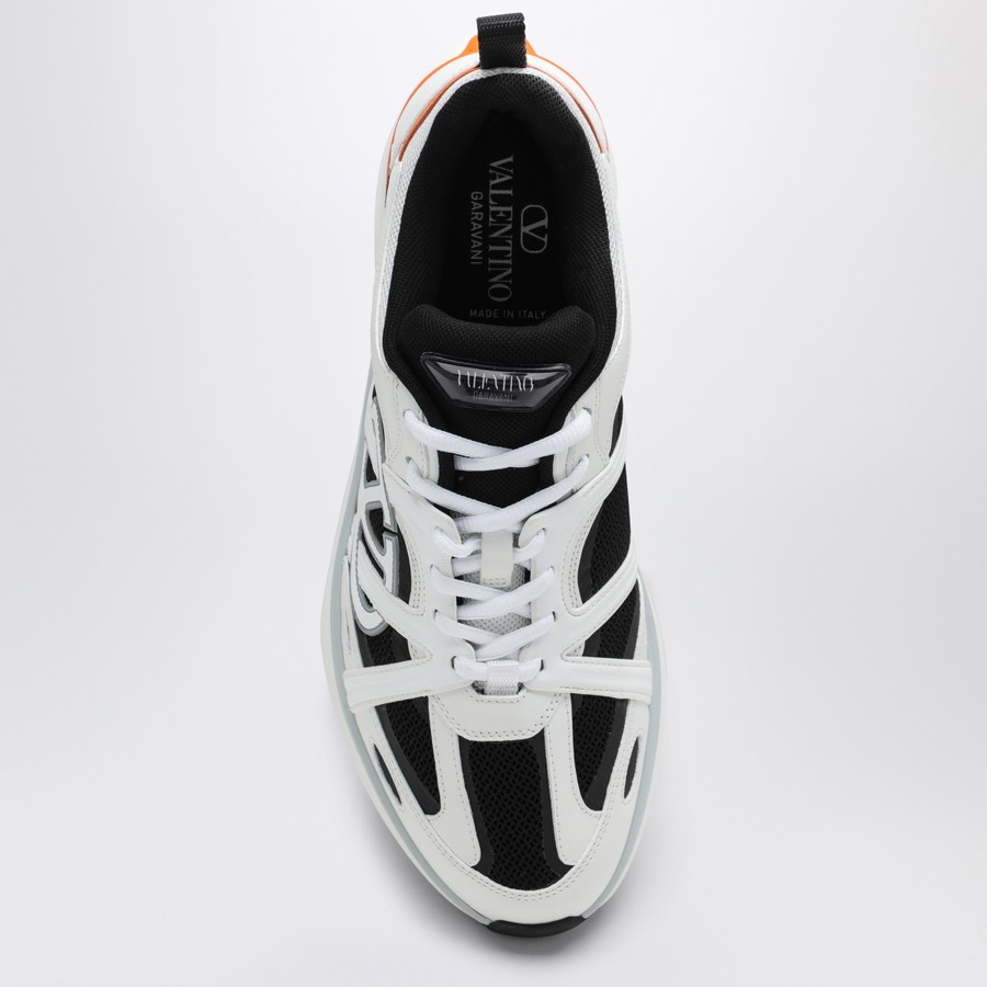 【関税＆送料込み】Valentino Garavani Vlogo Easyjog /Orange Valentino Garavani Vlogo Easyjog white/black/orange sneakers