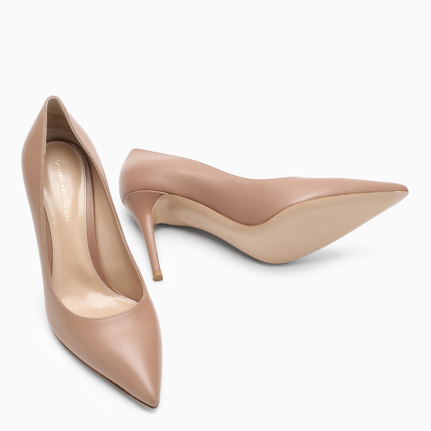 Dark Camel Pump Dark Camel Pump
