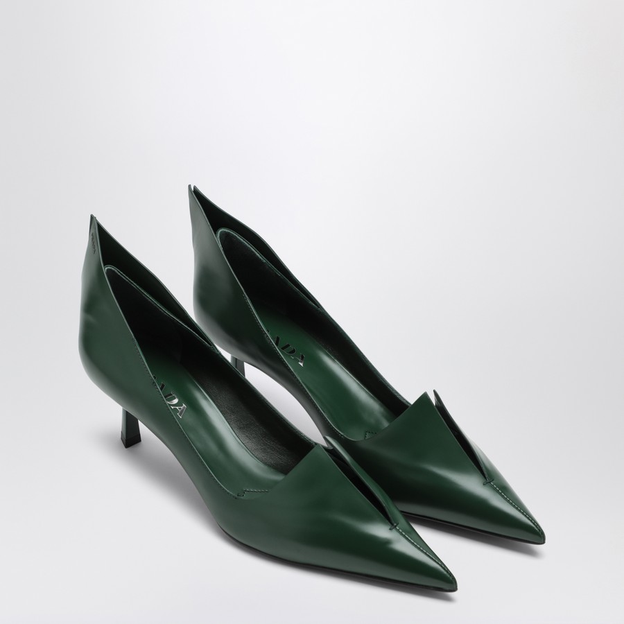 パンプス PRADA SS25 Dark green leather pumps (1I978NFD055055 F035G) Prada Brushed leather décolleté in fir green | TheDoubleF