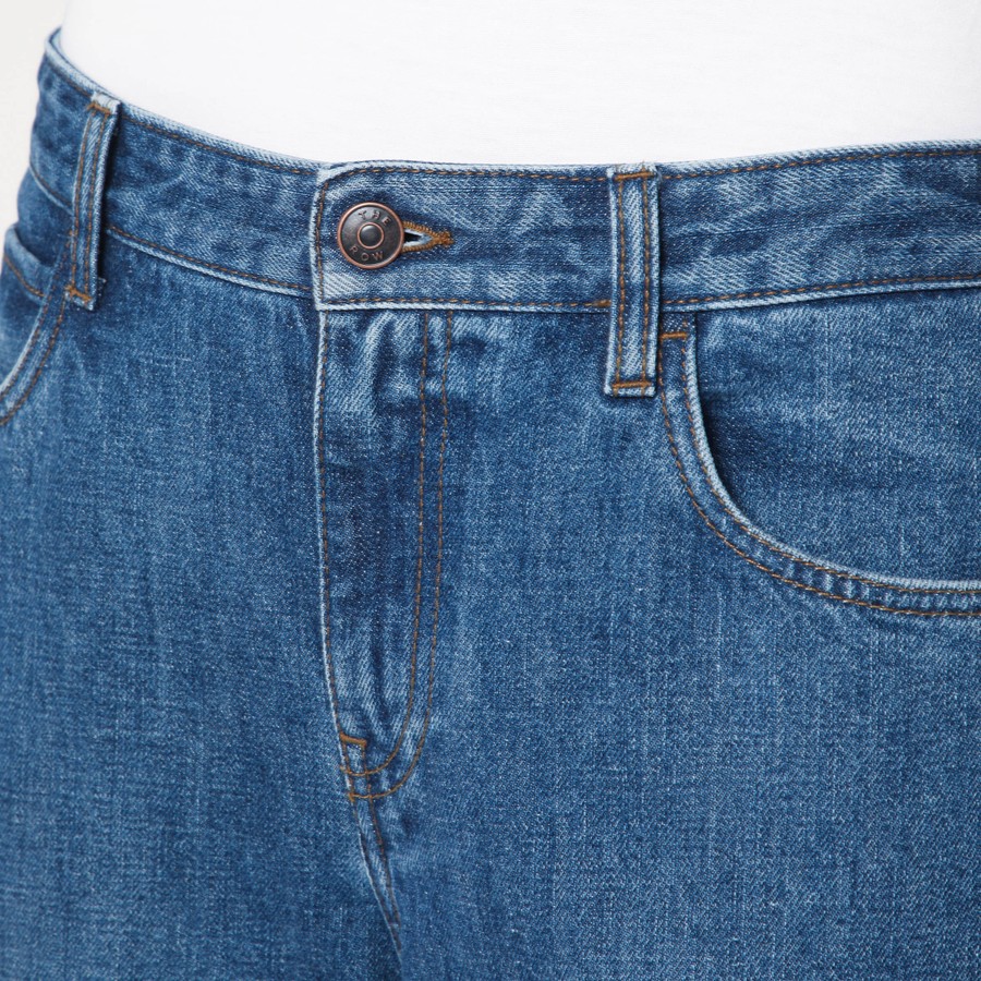 デニム・ジーパン The Row Eglitta Wide Faded Blue Jeans The Row Eglitta Jeans in Blue | FWRD