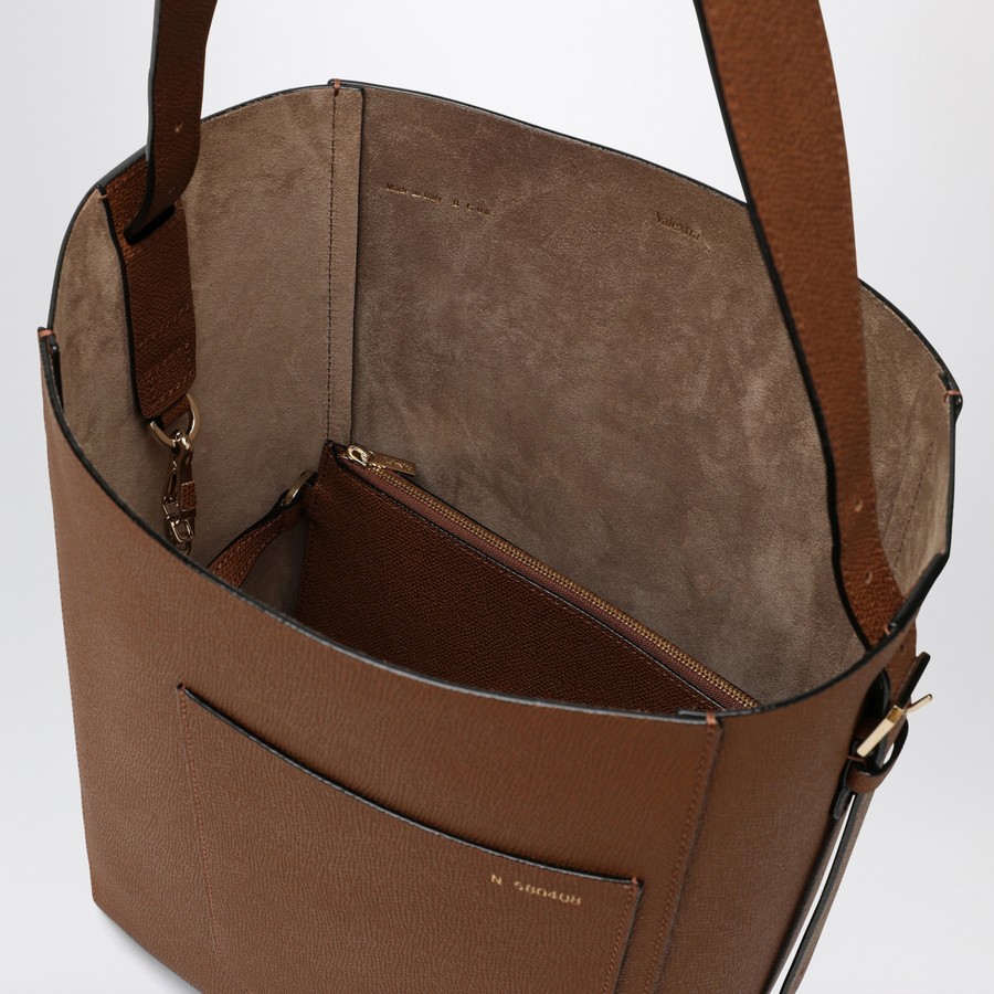 Valextra Medium chocolate-coloured leather bucket bag