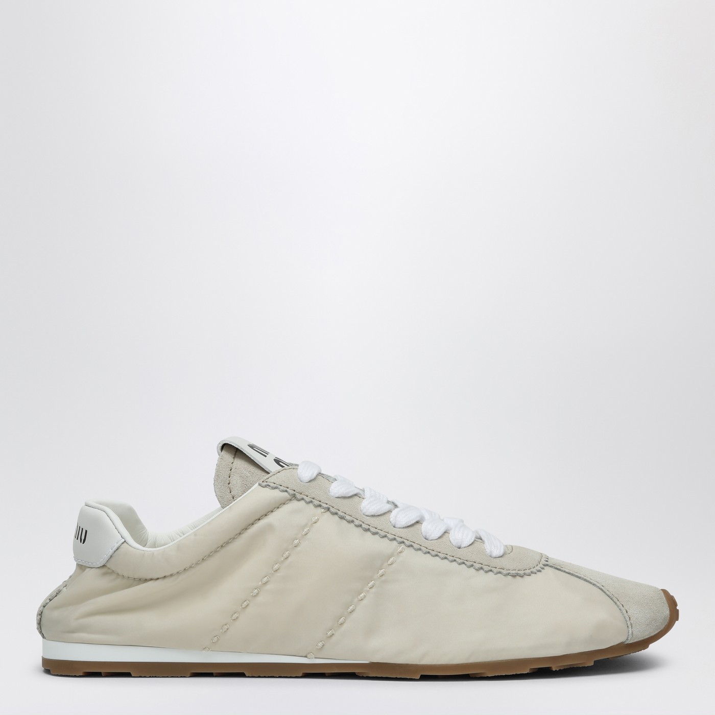 スニーカー Miu Miu Plume Low-Top Leather Sneakers Miu Miu Plume Nappa Leather Sneakers | White | FARFETCH