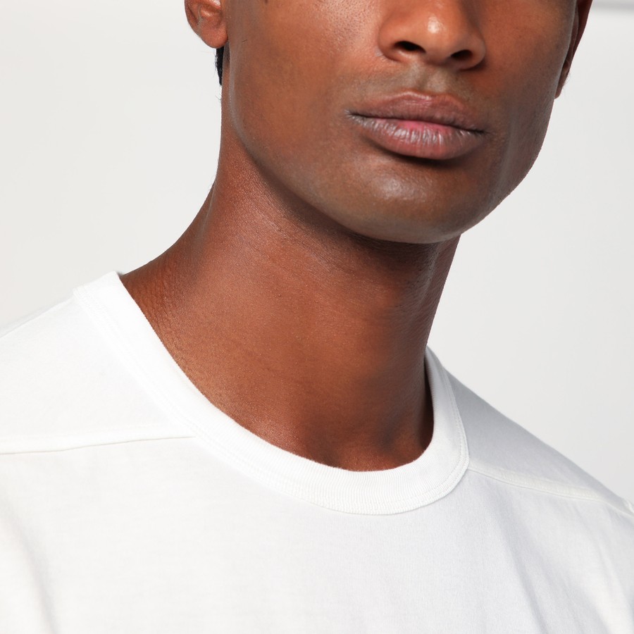【RICK OWENS】WHITE COTTON T-SHIRT（関税込み） Rick Owens Level T-Shirt in White | SVD USA