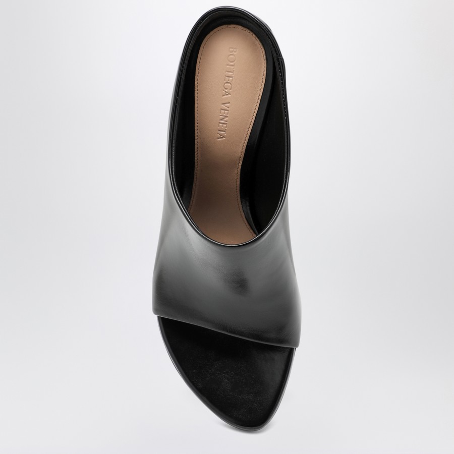 Bottega Veneta Black leather Rana mule | TheDoubleF Bottega Veneta Black leather Rana mule | TheDoubleF
