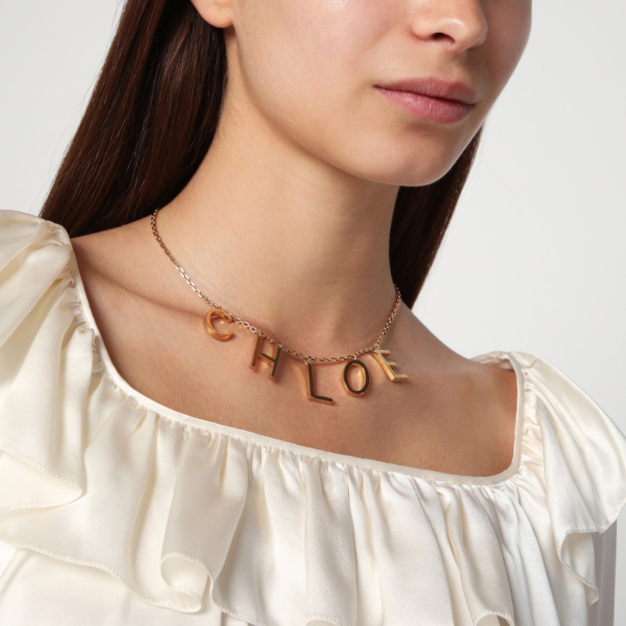 ネックレス・ペンダント Chloe Chloe Letters Choker Necklace Chloé Chloé Letters necklace in Vintage Gold brass | TheDoubleF
