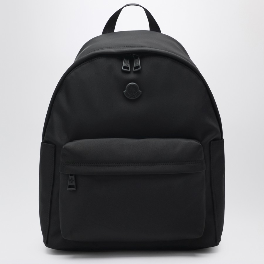 MONCLER（モンクレール）PIERRICK バックパック ブラック Moncler New Pierrick Backpack | Black | FARFETCH