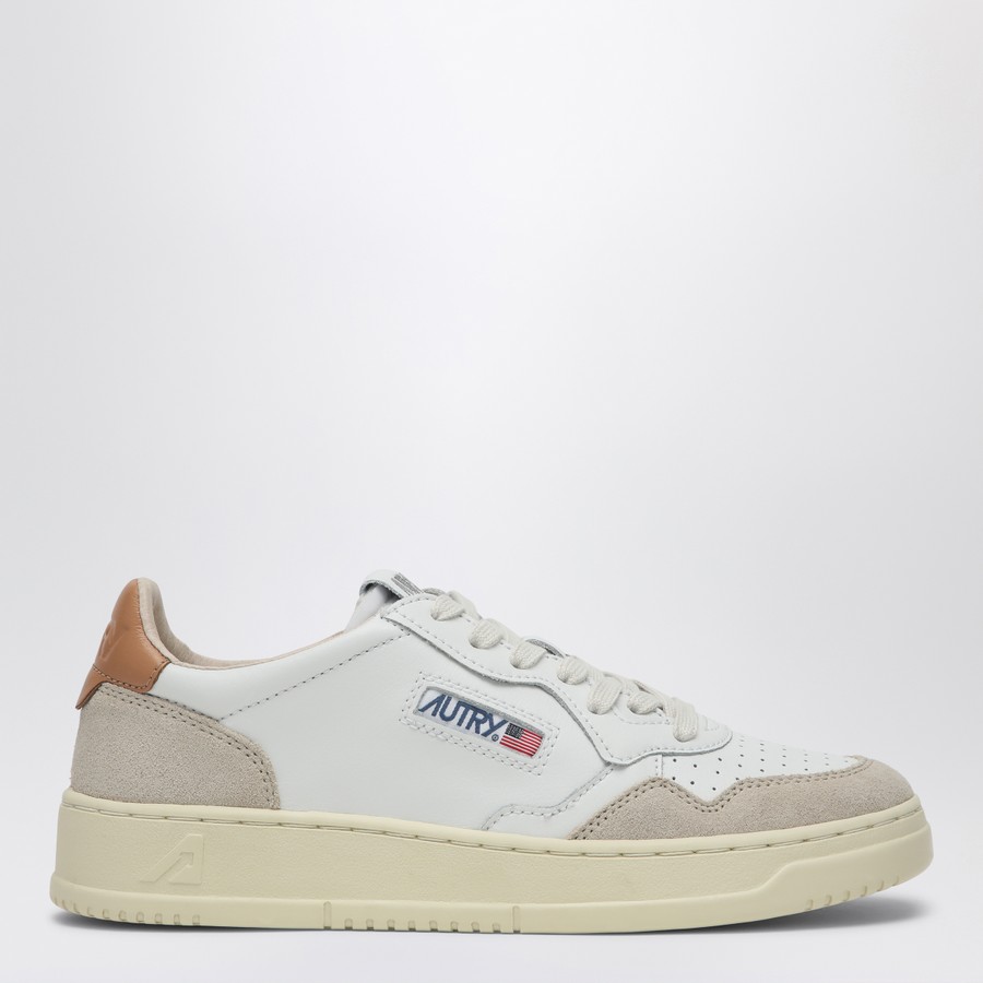 シューズ・サンダルその他 AUTRY Medalist sneakers in white/sand leather AUTRY Medalist sneakers in white/sand leather and suede