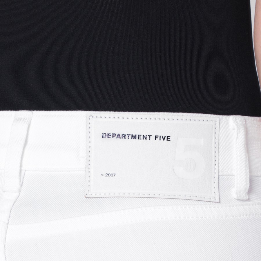 ボトムスその他 DEPARTMENT 5 White Clar bootcut jeans DEPARTMENT 5 White Clar bootcut jeans | TheDoubleF