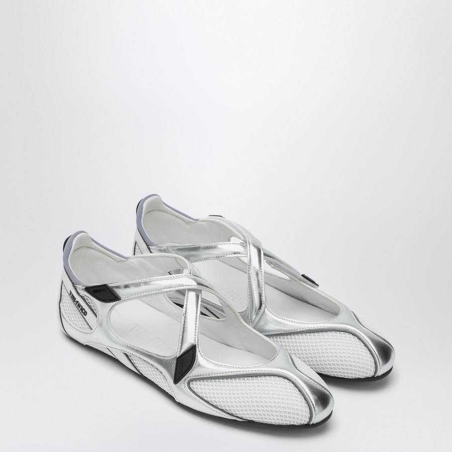 フラットシューズ THE ATTICO \"FLOOR 01\" BALLERINA FLAT A bold new icon: Floor 01 ballerina | THE ATTICO®