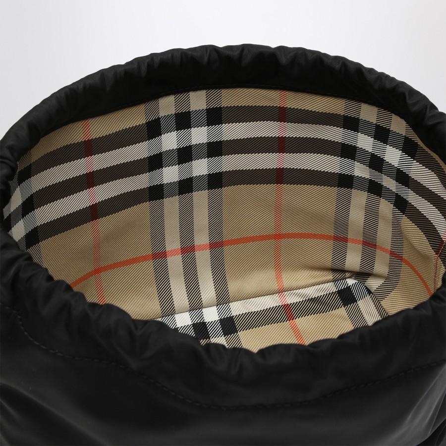 その他 Burberry Reversible pouch in black nylon with Check pattern Burberry Reversible pouch in black nylon with Check pattern
