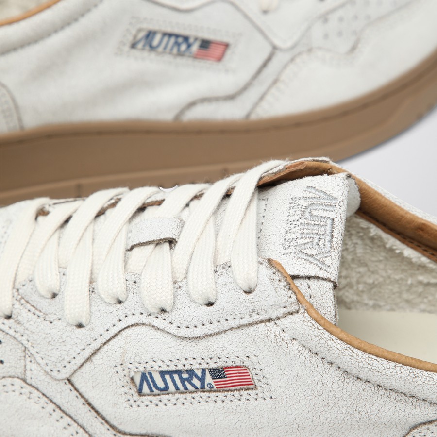 スニーカー Autry Medalist Low Super Vintage Sneakers White Tobacco AUTRY Medalist Low Super Vintage sneakers white/tobacco