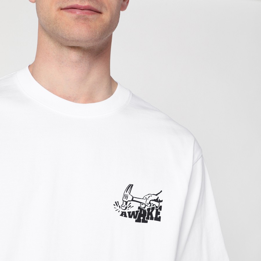 Tシャツ・カットソー AWAKE NY Men T Shirts AWK SP25 TS003CO White Awake NY White T-shirt with hammer print | TheDoubleF