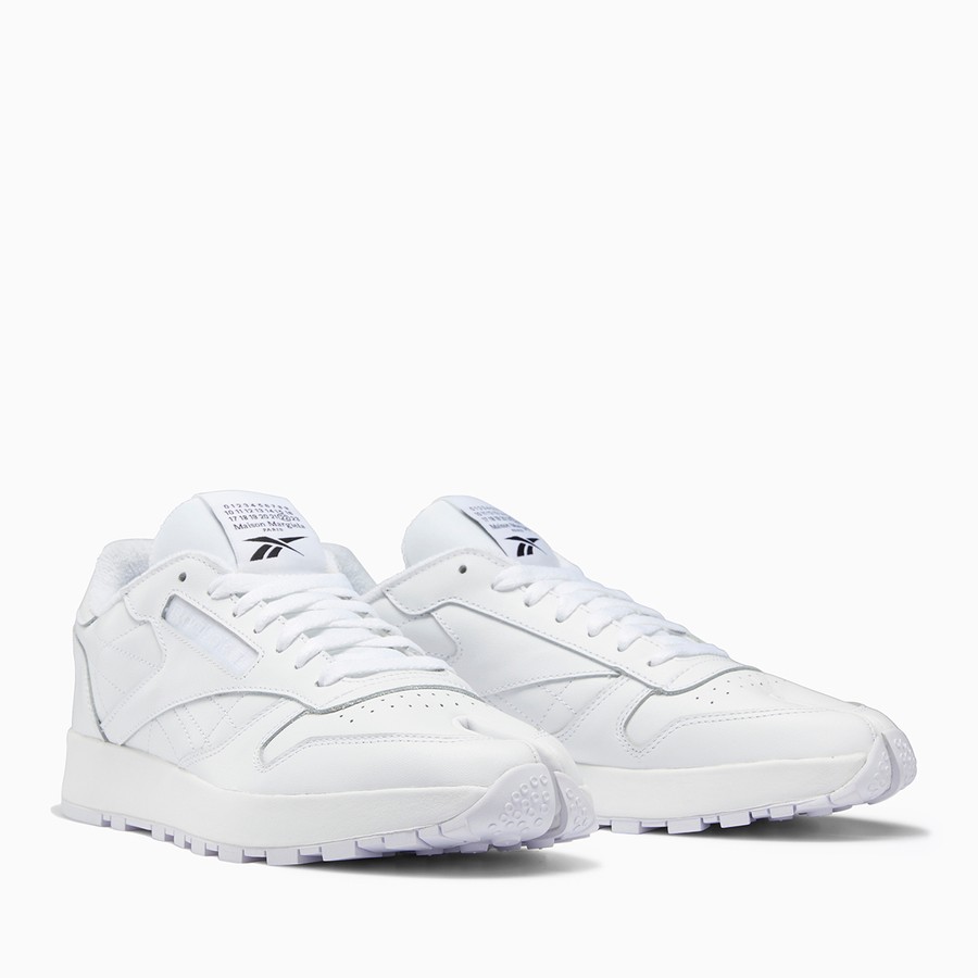 reebok tabi white