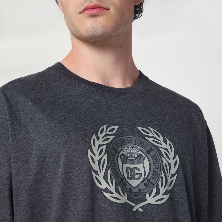 Tシャツ・カットソー Dolce&Gabbana Gray Cotton T-Shirt With Print Dolce&Gabbana Gray cotton T-shirt with print | TheDoubleF