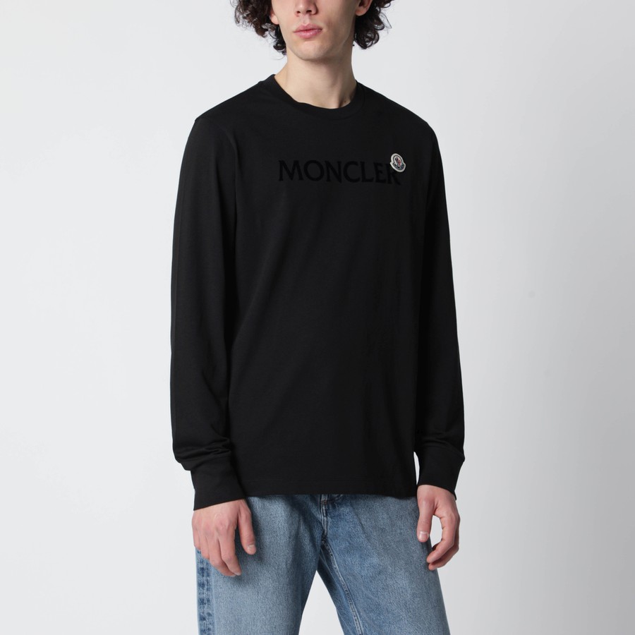 Moncler Black long-sleeved T-shirt with logo | TheDoubleF