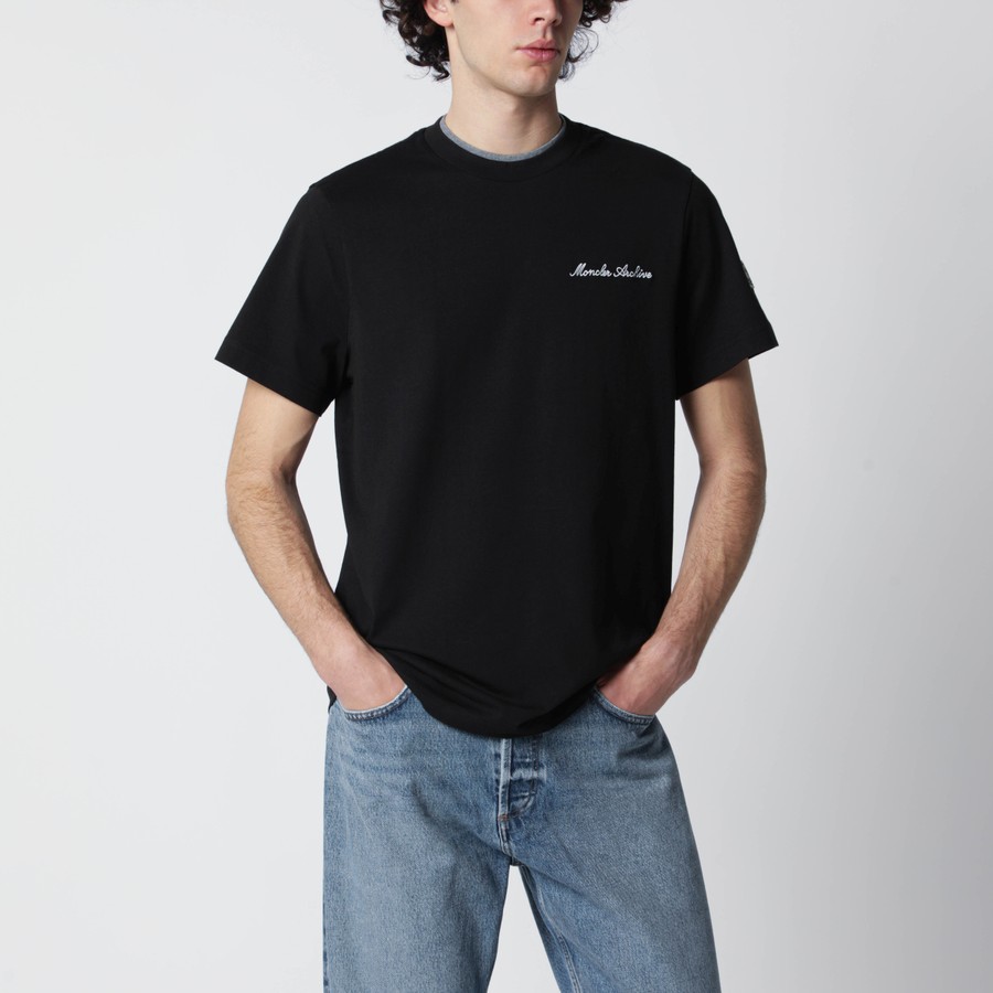 Moncler Black T-shirt with embroidered logo | TheDoubleF