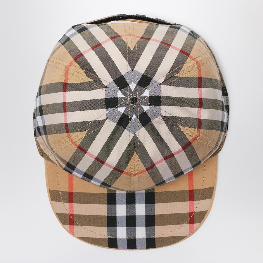 Burberry Reversible Check pattern beige baseball cap