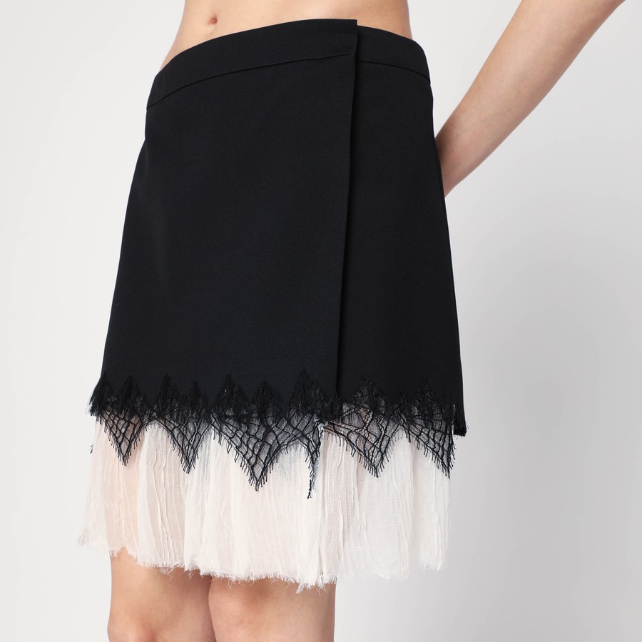 ミニスカート Alexander Mcqueen Spider Web Lace Miniskirt Alexander McQueen Mini skirt with black/ivory spider lace