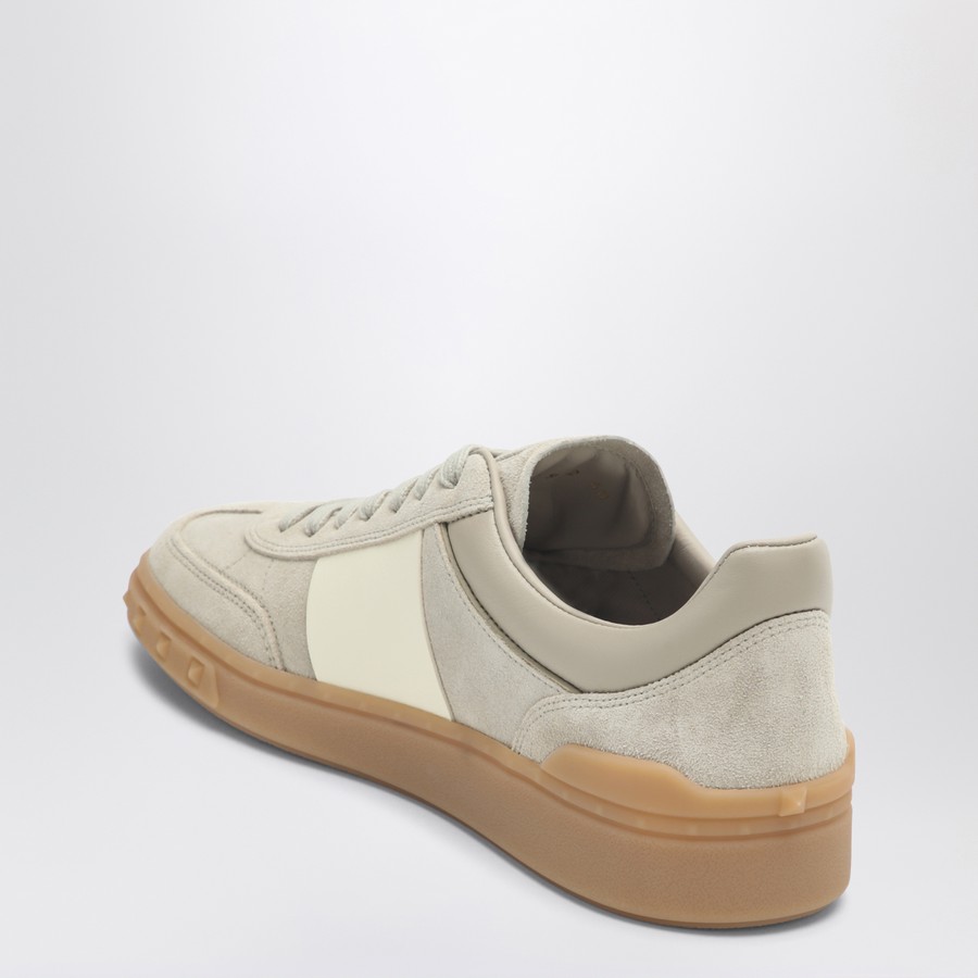 フラットシューズ VALENTINO GARAVANI Woman Flat shoes Beige 6W2S0LP4ZFW FU0 Valentino Garavani Designer Flats for Women | Nordstrom