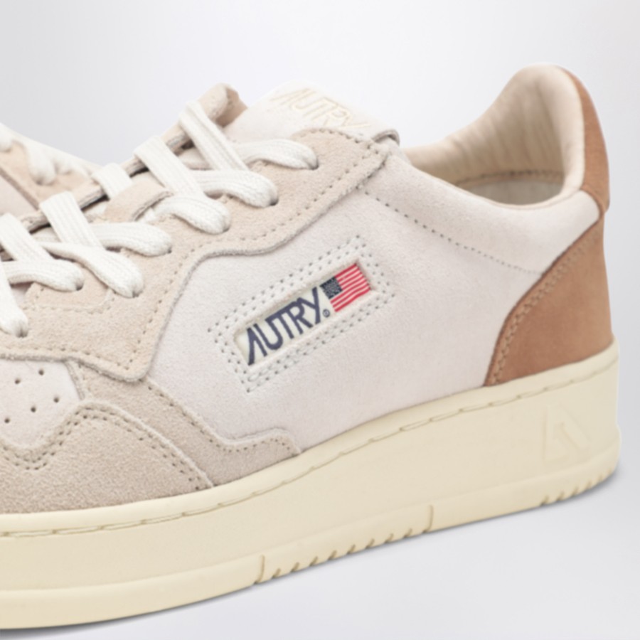 スニーカー AUTRY MEDALIST TRAINER IN SAND/CIGAR LEATHER AND SUEDE AUTRY Medalist trainer in Sand/Cigar leather and suede