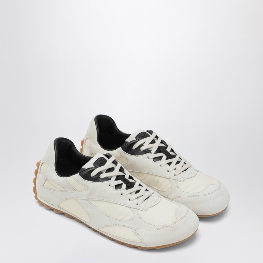 Bottega Veneta Orbit Flash sneaker Sea Salt/Black in suede
