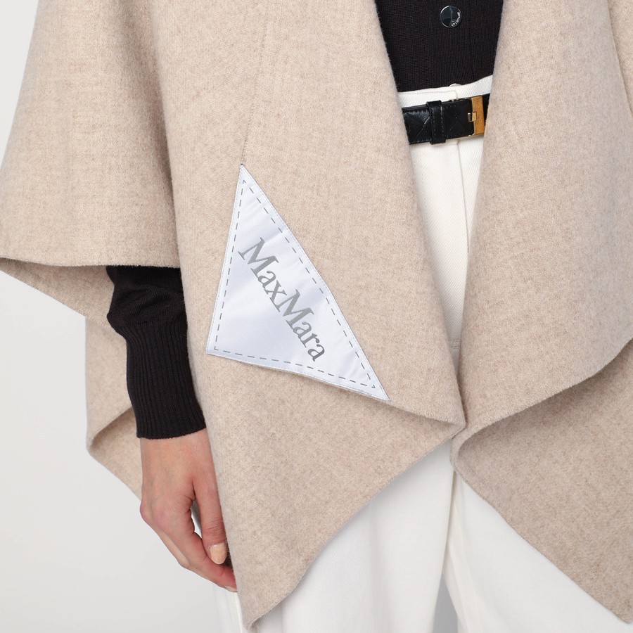 ボレロ・ショール Max Mara Beige alpaca and wool cape Max Mara Beige alpaca and wool cape | TheDoubleF