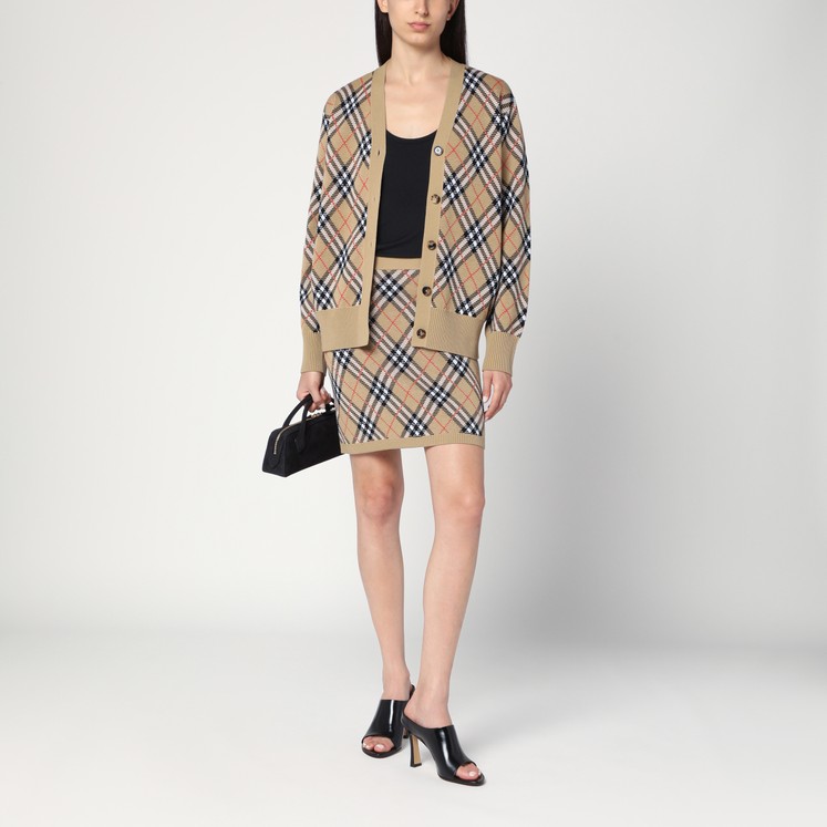 Burberry clothing for woman and accessories | TheDoubleF