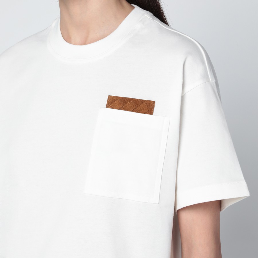 Bottega Veneta Ivory T-shirt with Interwoven pattern patch