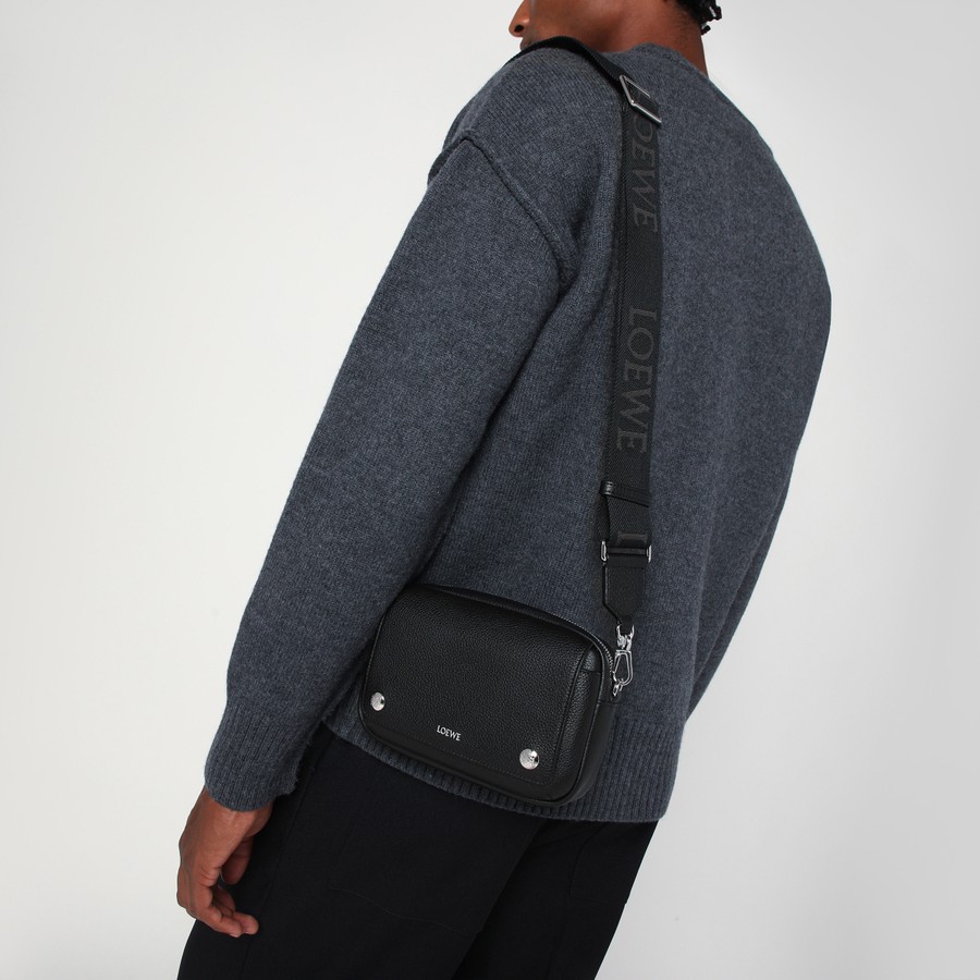 バッグ・カバンその他 Loewe Small black messenger bag Pebble Loewe Small black messenger bag Pebble | TheDoubleF