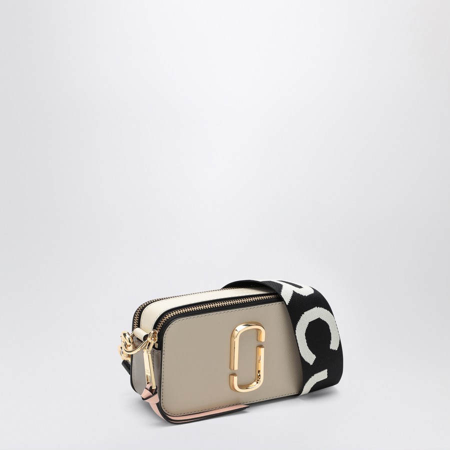 【国内即発】24AW！MARC JACOBS クロスボディ 2S3HCR500H03 241 The Snapshot Bag MARC JACOBS 2S3HCR500H03 241 - Ancote