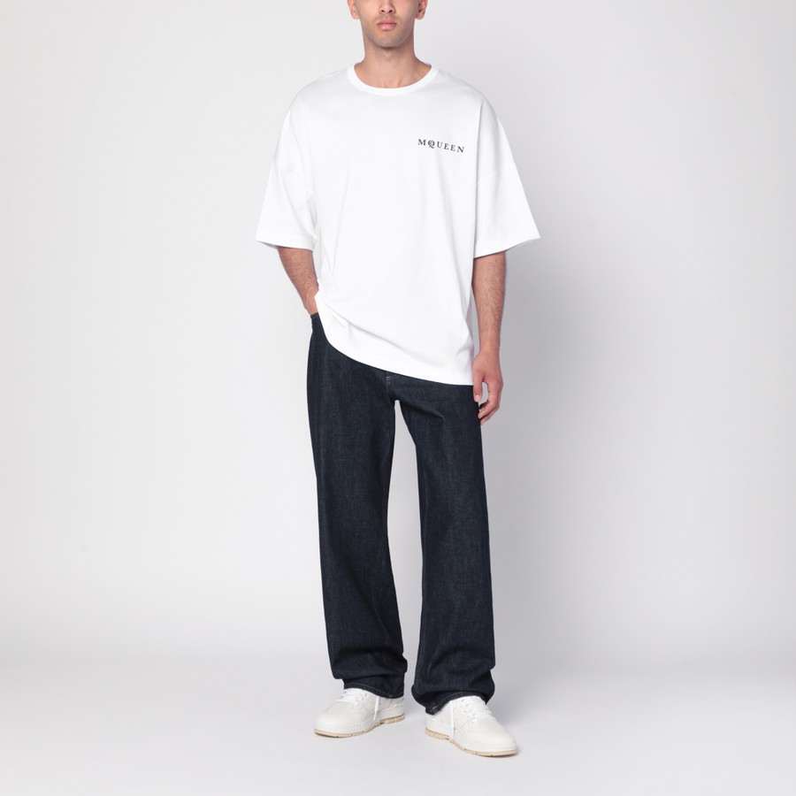 【Alexander McQueen】T-SHIRT EXPL LOGO◆828434QTADE Alexander McQueen White oversized t-shirt with logo | TheDoubleF