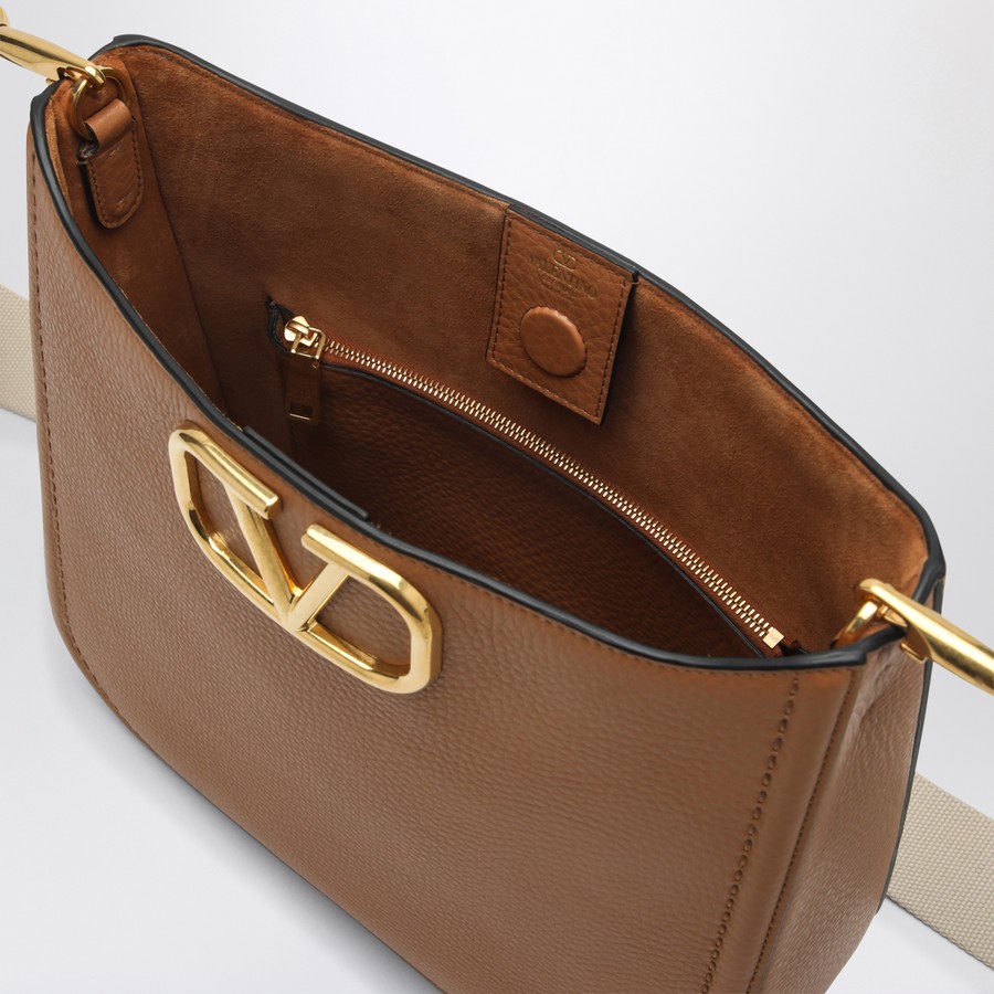 バッグ・カバンその他 Valentino Garavani Medium almond Alltime shoulder bag Valentino Garavani Alltime Medium Handbag In Grainy Calfskin