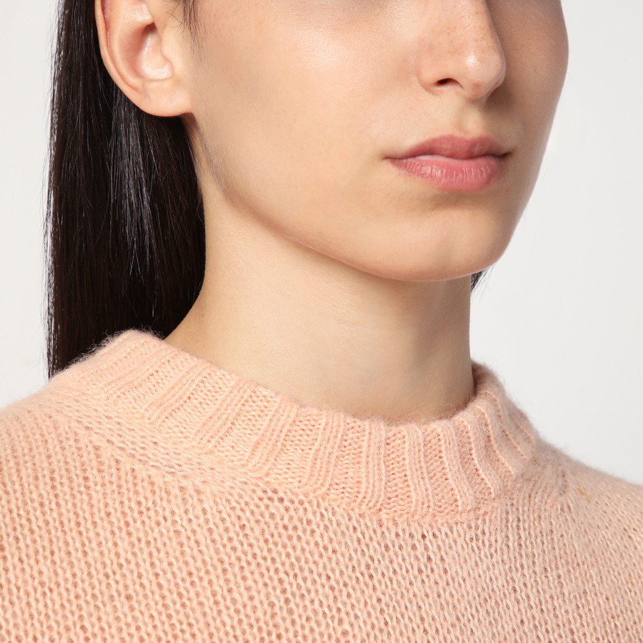 Tシャツ・カットソー CHLOE PEACH-COLORED TOP WITH LOGO EMBROIDERY Chloé Peach-colored top with logo embroidery | TheDoubleF