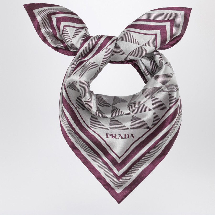 Prada Soie Foulard Prada Femme PRADA Silk Square Multi-color