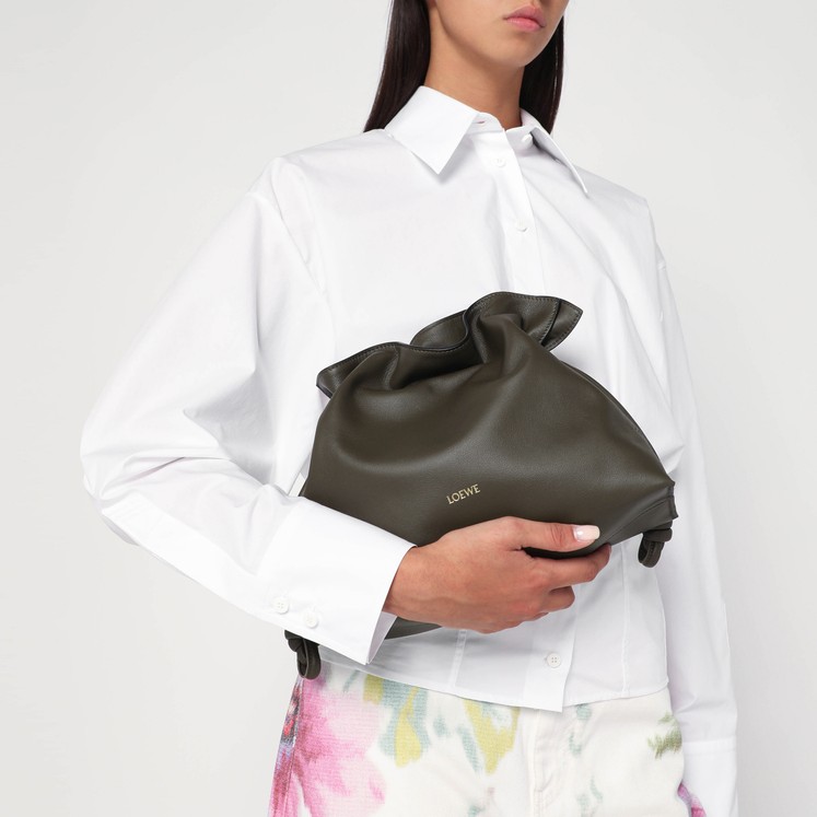 Langkawi 付属品付き【ほぼ未使用】LOEWE 極 美品 希少品 LOEWE ロエベ アナグラム ロゴ カーフ レザー 本