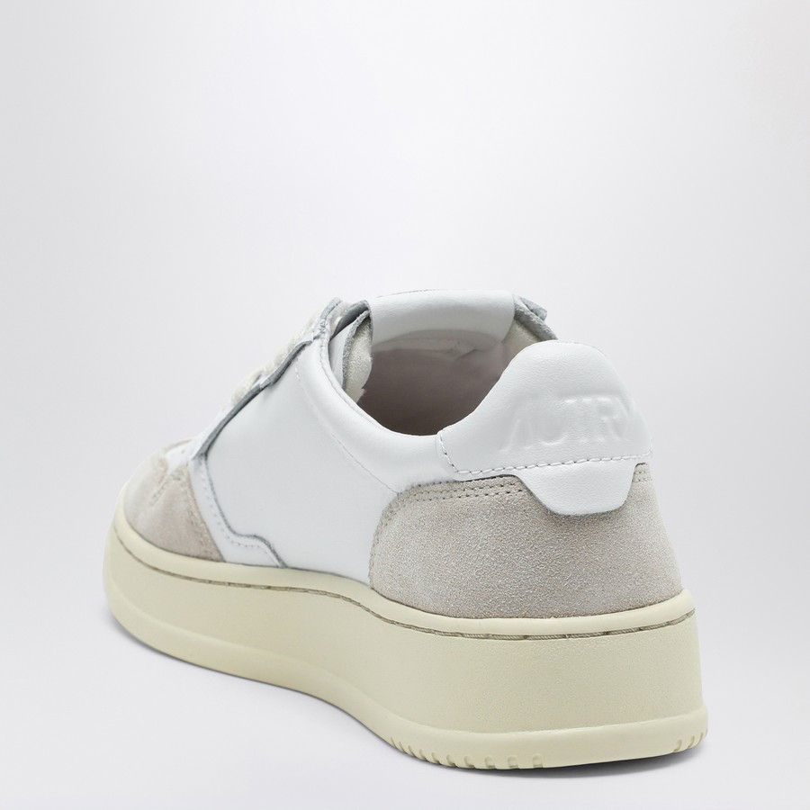 AUTRY White leather Medalist low-top sneakers | TheDoubleF