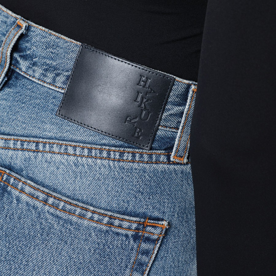 ボトムスその他 HAIKURE Flared Flora jeans in blue with washed effect HAIKURE Flared Flora jeans in blue with washed effect