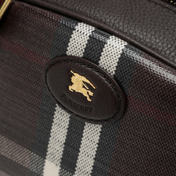 Bags for woman by Burberry | TheDoubleF
