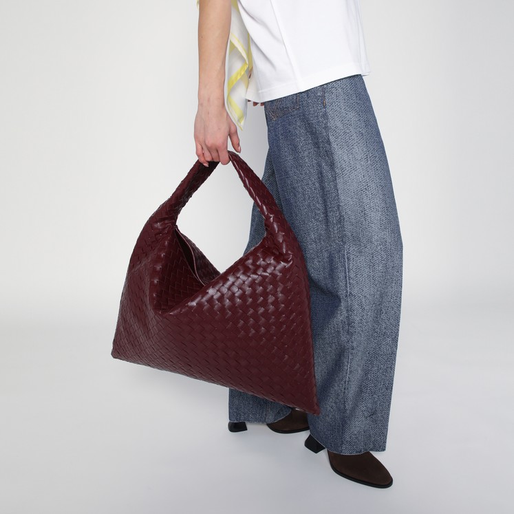 ハンドバッグ BOTTEGA VENETA HAND BAG (763970V3IV1 2360) Bottega Veneta Hop shoulder bag large brown | TheDoubleF
