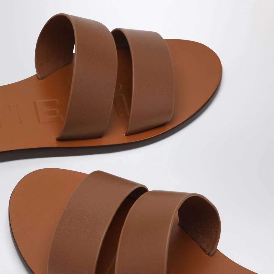 サンダル・ミュール MANEBI Women Sandals P9 7Y0LE TA BROWN Manebí Brown leather sandals with straps | TheDoubleF