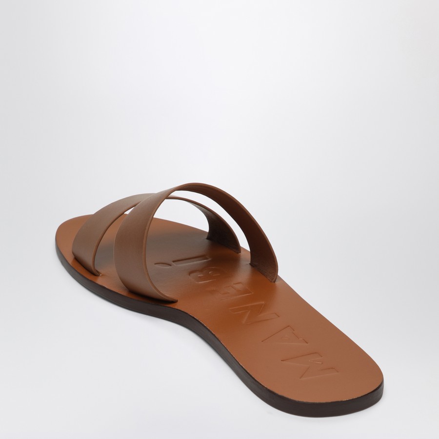 サンダル・ミュール MANEBI Women Sandals P9 7Y0LE TA BROWN Manebí Brown leather sandals with straps | TheDoubleF