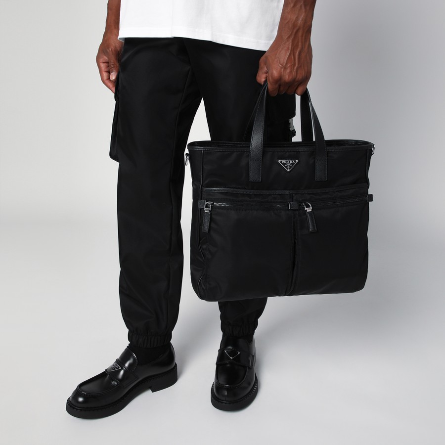 【送料&関税込】Prada Black Re-nylon Shopping Bag Prada Black Re-Nylon and Saffiano shopping bag | TheDoubleF