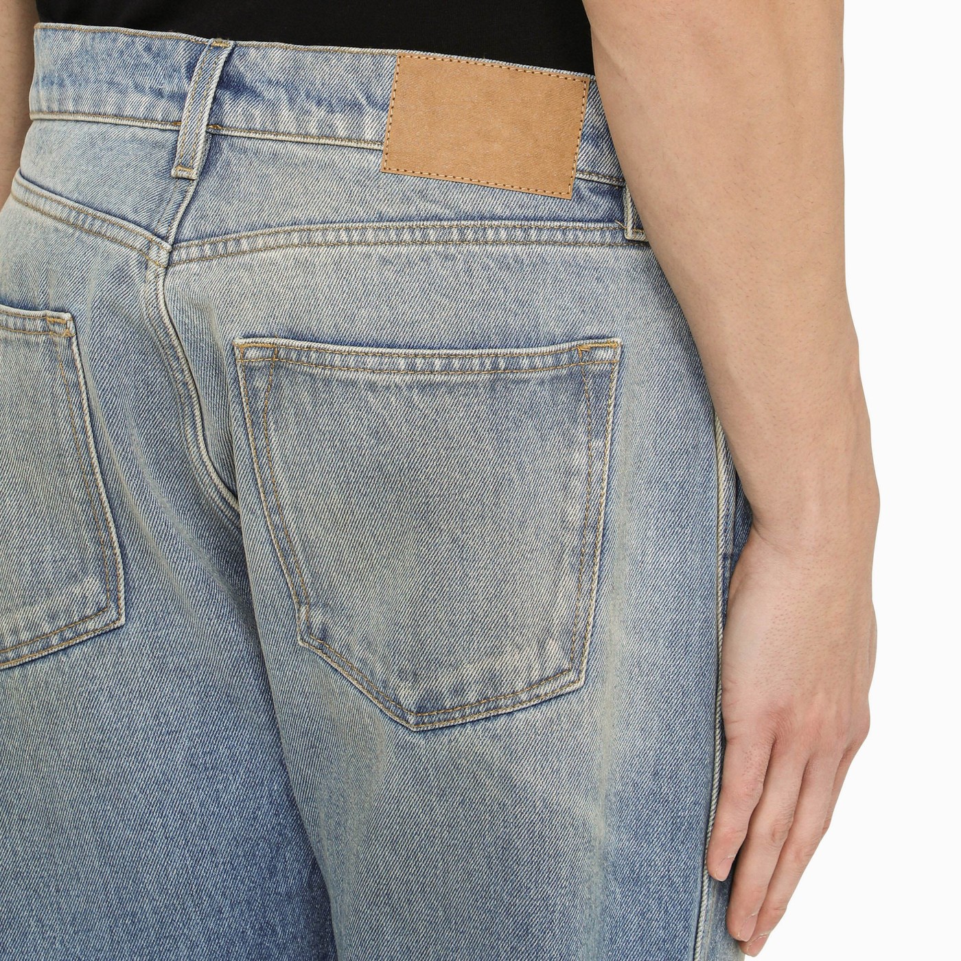 1989 STUDIO Light indigo jeans with washedeffect TheDoubleF